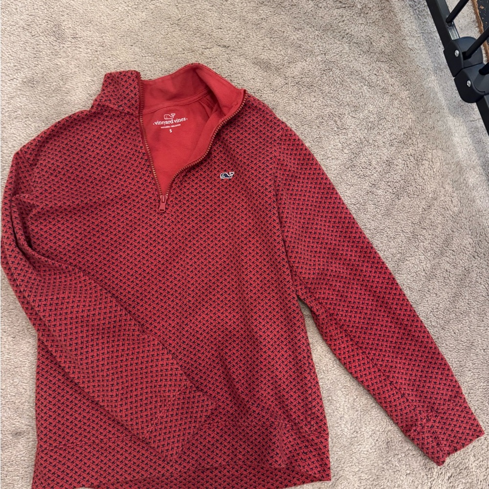 Vineyard Vines Men's Red and Black Quarter Zip Sweater